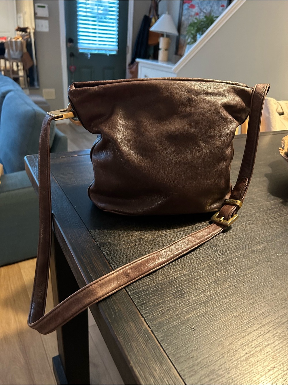 Signature by Perlina brown leather shoulder/crossbody bag